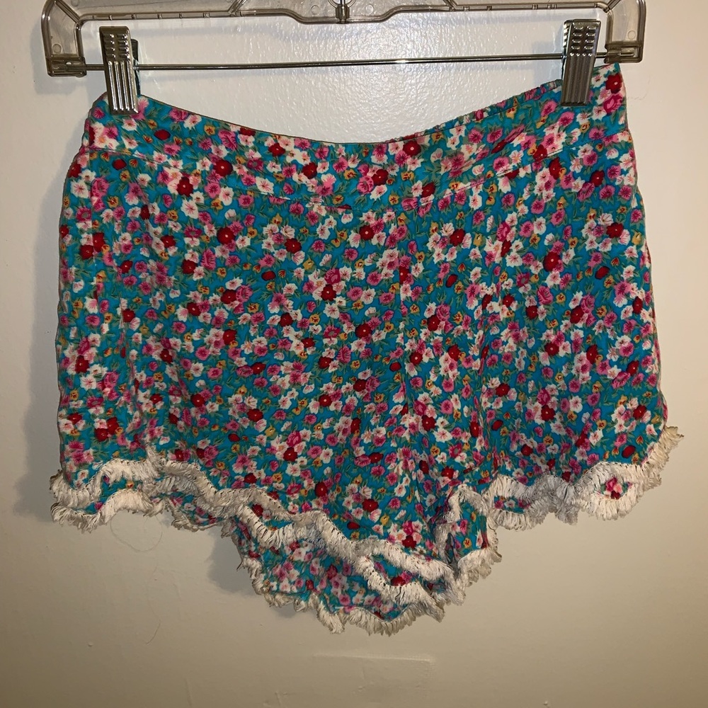 Flowy shorts